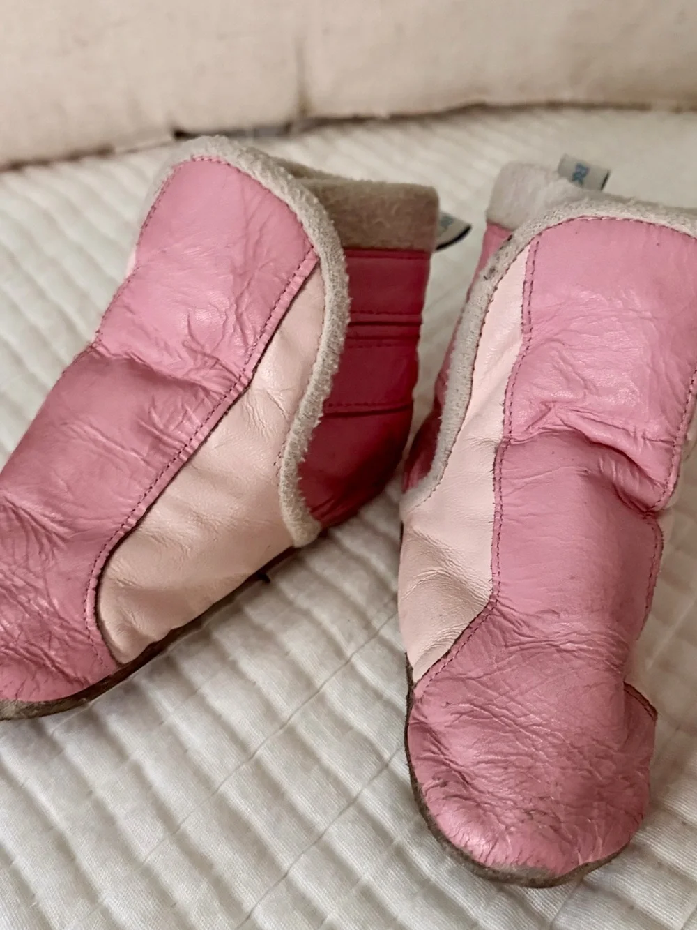 Robeez Pink Leather Baby Shoes 6-12M Soft Sole